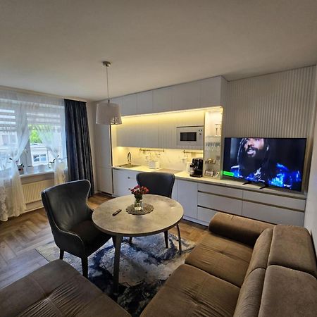 Medziotoju Apartment In Old City Паланга Екстериор снимка